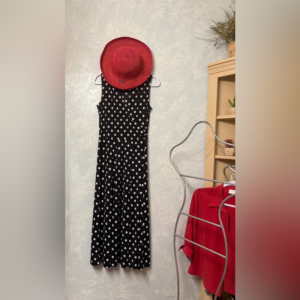 Jones New York Black and White polkadot V-Neck Maxi Dress - Picture 15 of 15